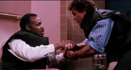 ff-lethal-weapon-toilet1.jpg